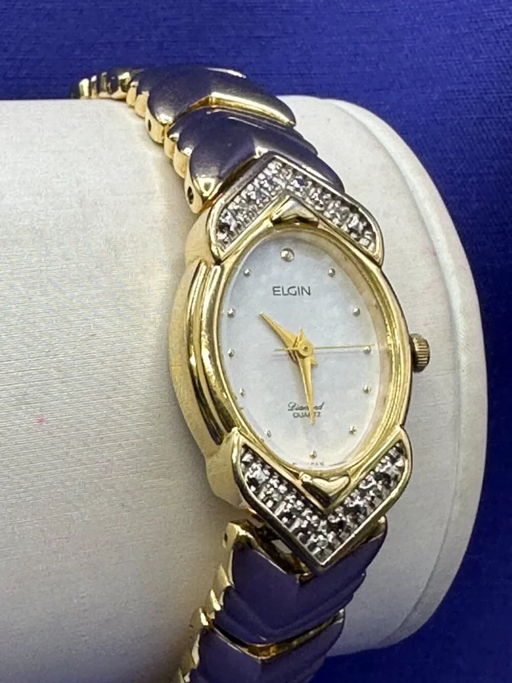VTG Elgin Diamond Quartz Gold-Tone Watch.  Fresh Battery